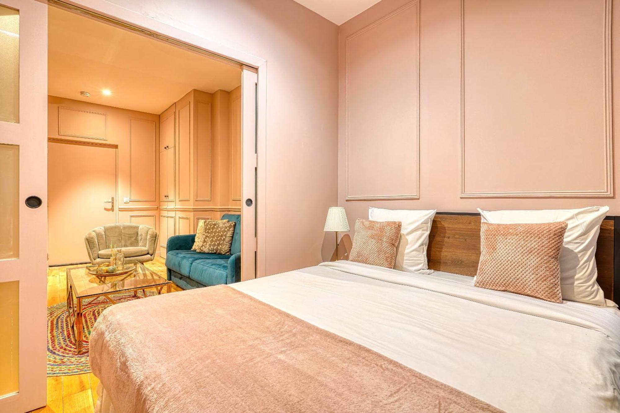 Suite Anna In Paris Republique Oda fotoğraf